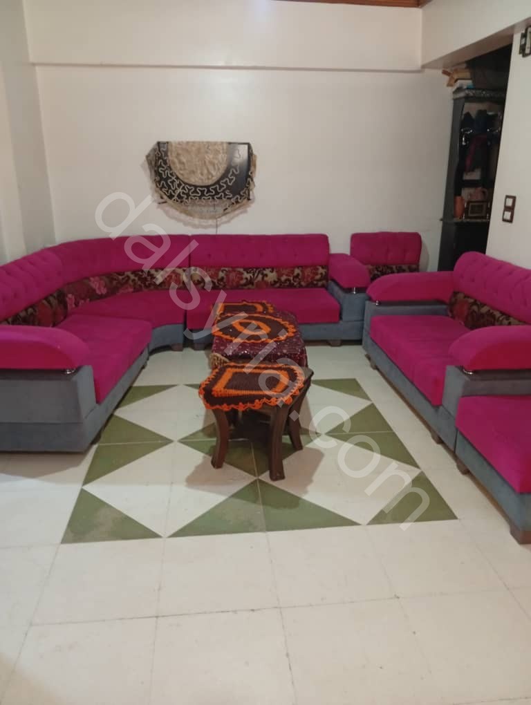 للبيع شقة 100م في قدسيا حالة جيدة 