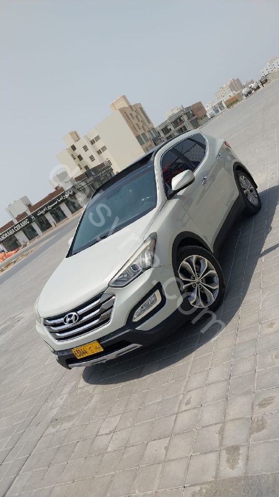 للبيع هيونداي سنتافيه 2014 في جرمانا